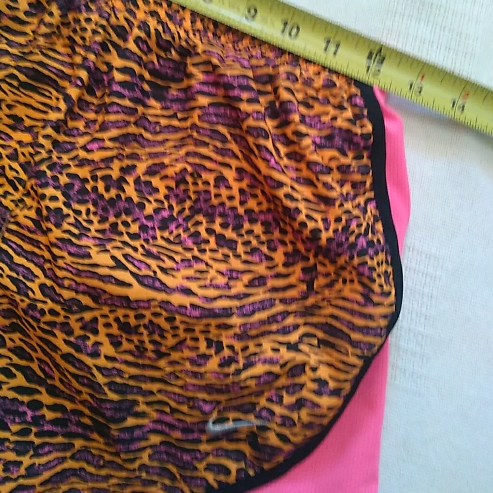 Nike ~ Dri-Fit Cheetah Running Shorts - Picture 6 of 8